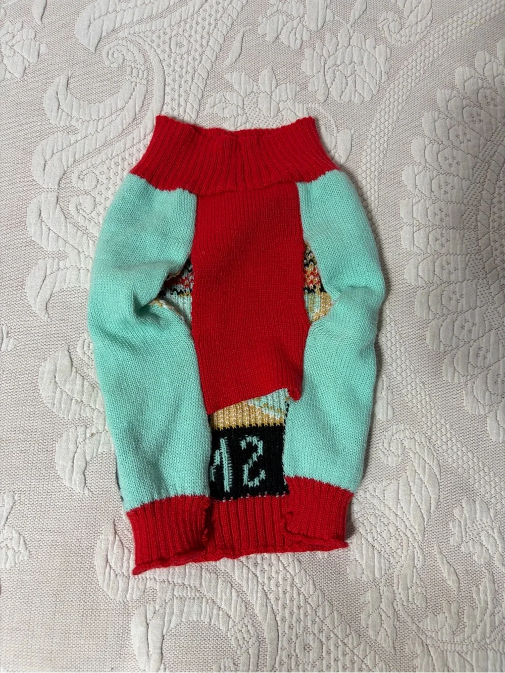 NWOT 'Oh Snap!' Knit Pet Sweater Holiday Gingerbread Christmas